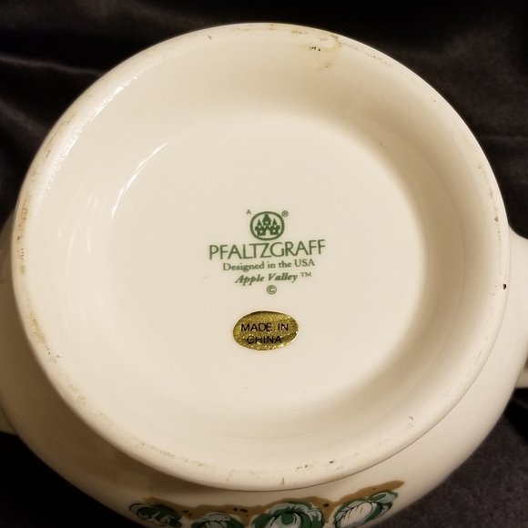 Vintage Pfaltzgraff Apple Valley Gravy Boat - Picture 6 of 6